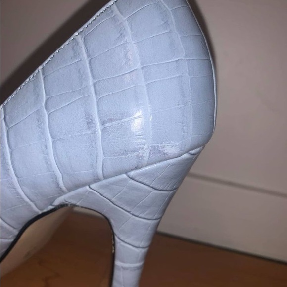 Gorgeous Blue Heels - Picture 5 of 6